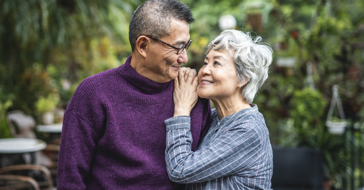 Actions “Speak” as Loudly as Words – Better Conversations Despite Hearing Loss